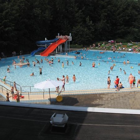 Camping Het Bosbad Emmeloord Exterior foto